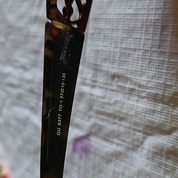 Guess Women's Prescription Sunglasses with Hinged Case - Picture 8 of 8